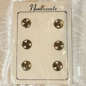 Vintage NOS Nouveaute Brass Buttons Set of Six Round Clover Sealed